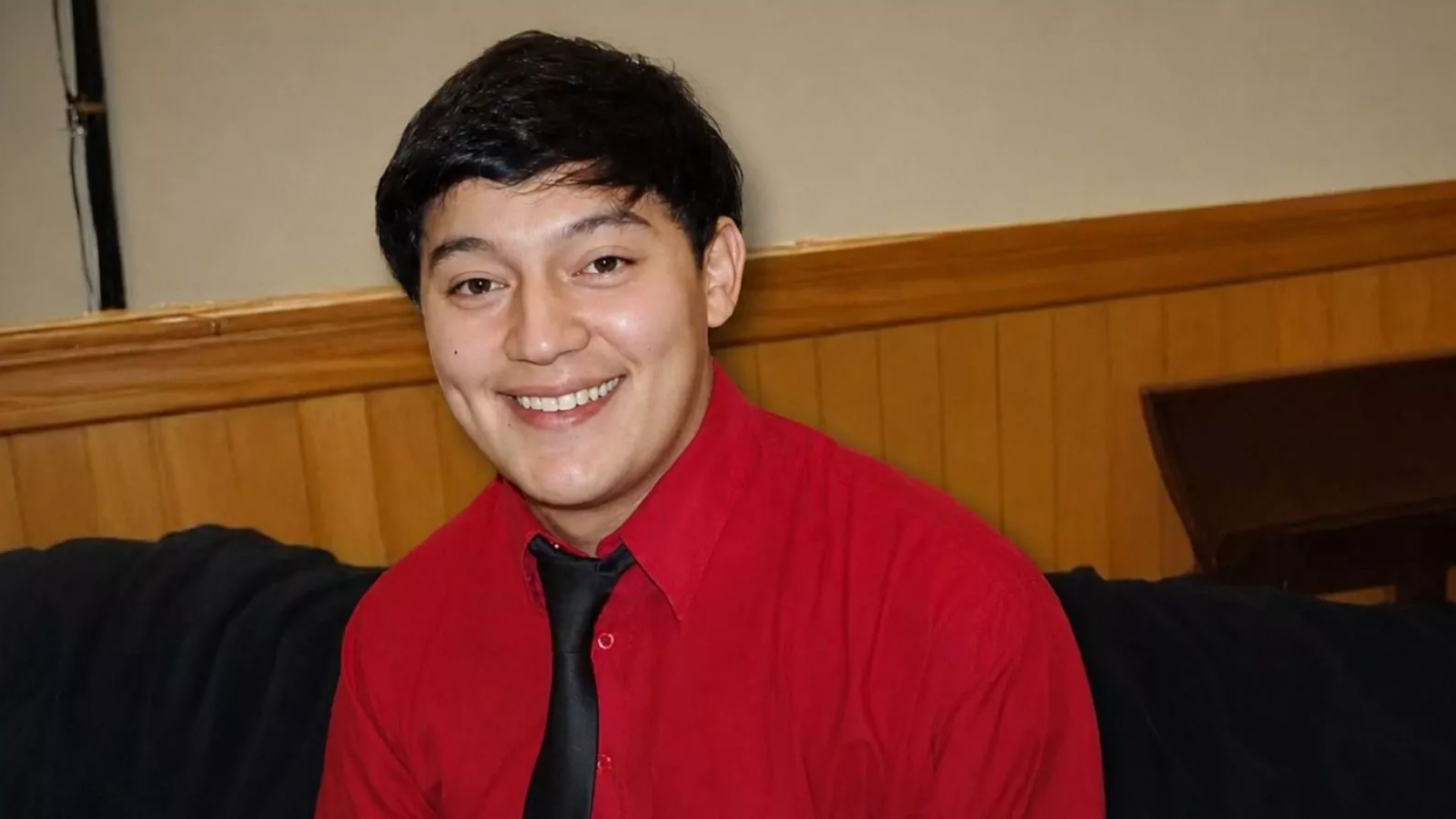 <p>La historia de Daniel Hidalgo, estudiante de Inacap que murió electrocutado a días de su cumpleaños</p>

