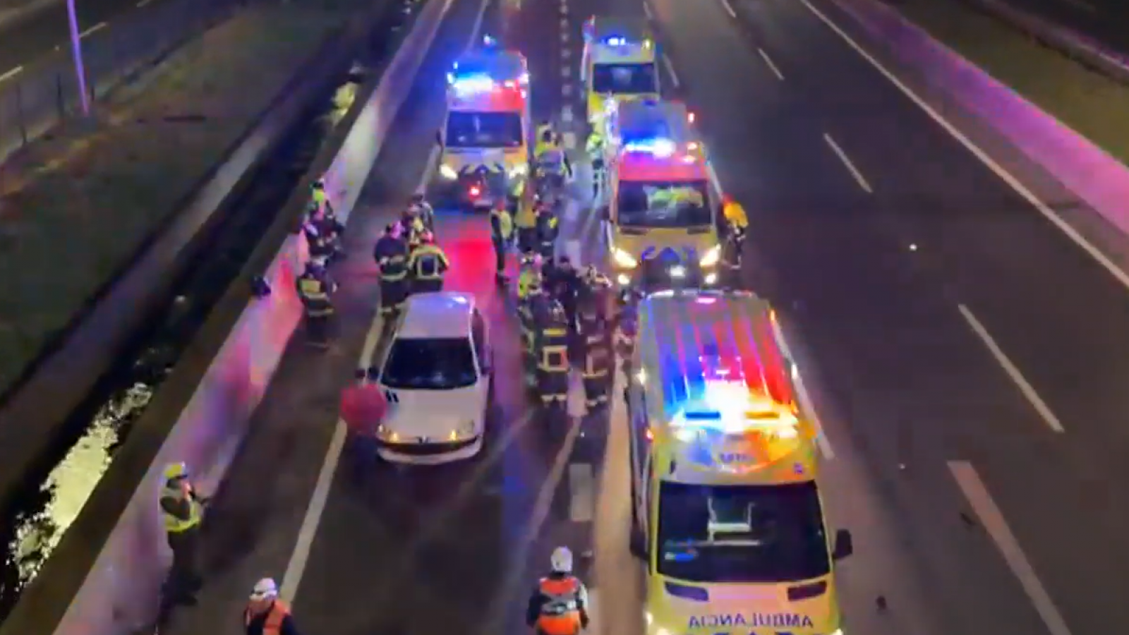 Accidente múltiple deja tres muertos tras choque de motos en Ruta 5
