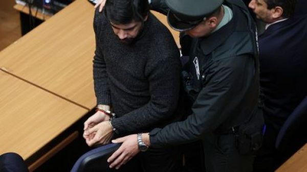 "Una muda humanitaria": Así han sido los primeros días de Joaquín Lavín León en la cárcel
