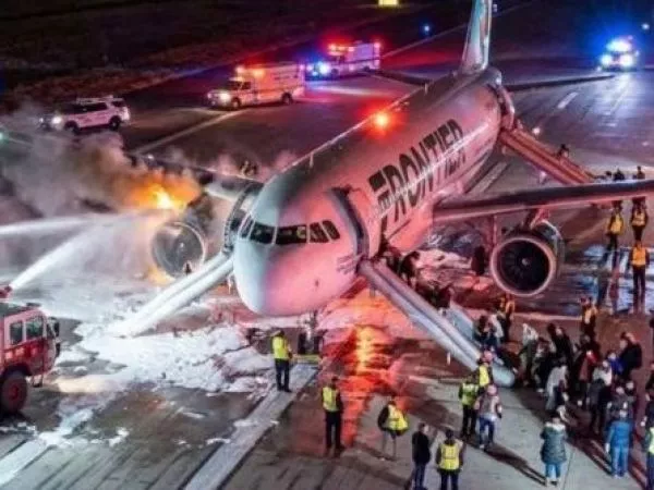 hombre murió tras ingresar a la pista y ser absorbido por motor de avión