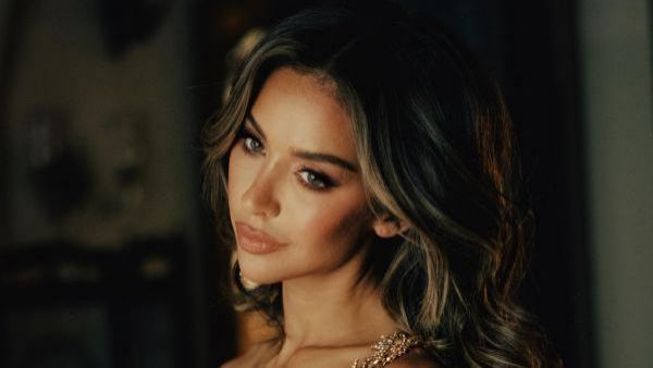 Actual Miss Universo Ecuador e hija de un recordado cantante: Nadia Mejía entra al mundo de la música
