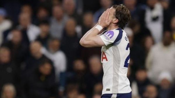 A dos fechas del término: El grande de la Premier League que se complicó con el descenso
