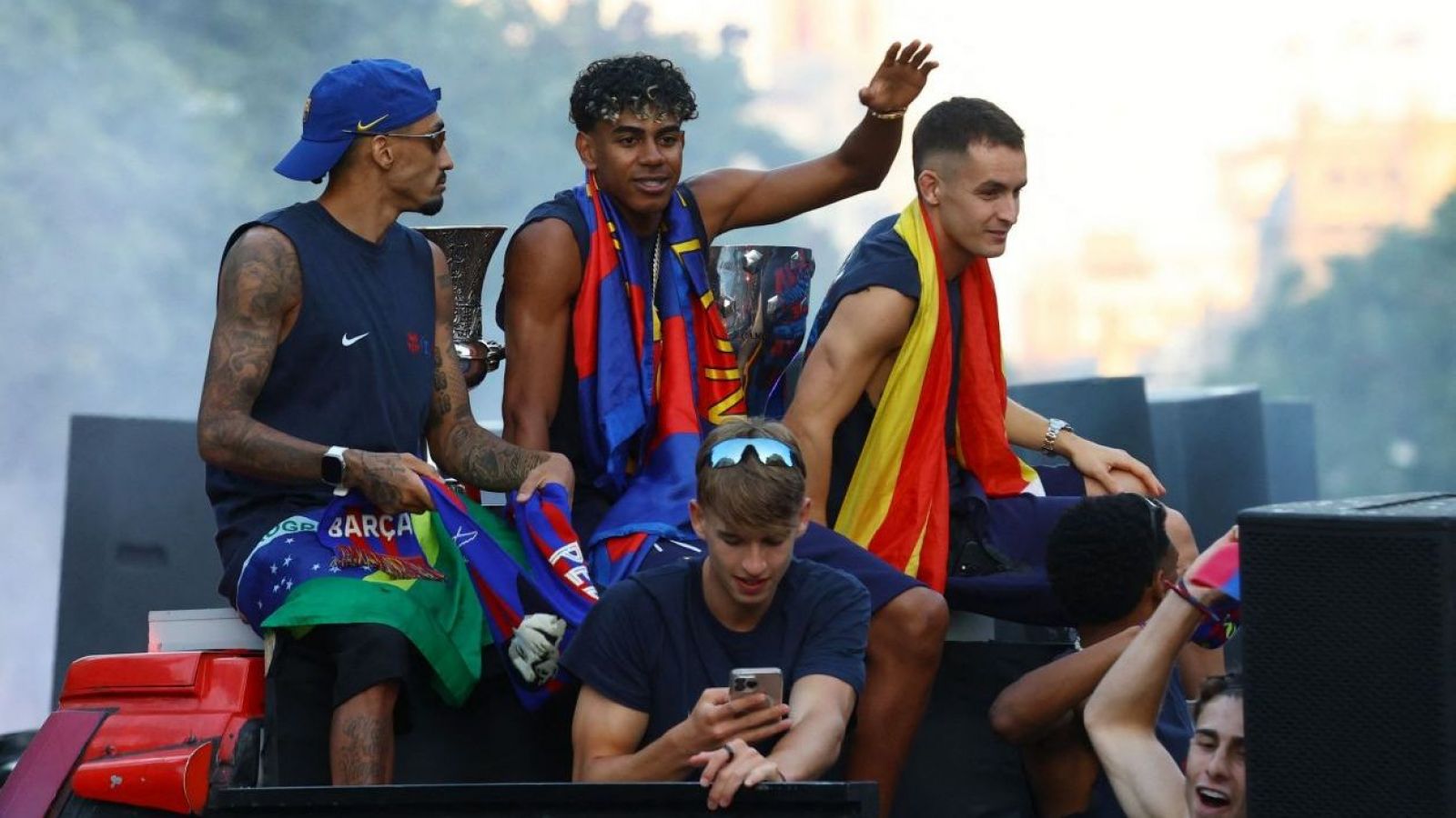 La imagen de Lamine Yamal que se robó las miradas en celebración del Barcelona
