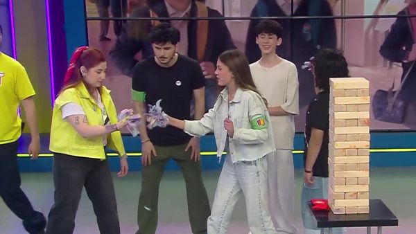 ¡Integrantes de Quique H Detective se tomaron el programa! | Efecto N - T03E025