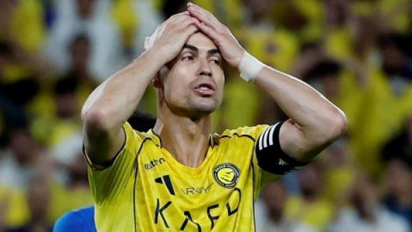 ¡De no creer! El error que "ahogó" la celebración de Cristiano Ronaldo en Arabia Saudita
