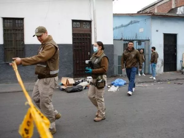 Nuevo crimen en Vega Central: Sujeto en scooter baleó a dos hombres