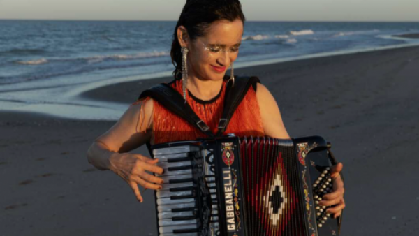 <p>"Norteña": Nuevo álbum de Julieta Venegas sobre sus raíces en Tijuana</p>"Norteña": Julieta Venegas lanza nuevo álbum inspirado en sus raíces en Tijuana
