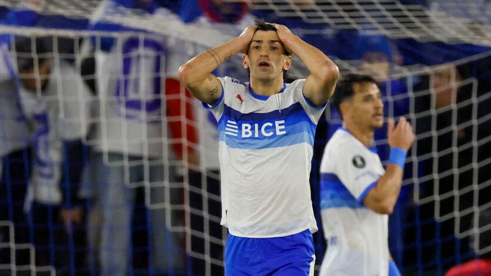 Dirigida a la UC: La irónica publicación de Deportes Limache que luego borró
