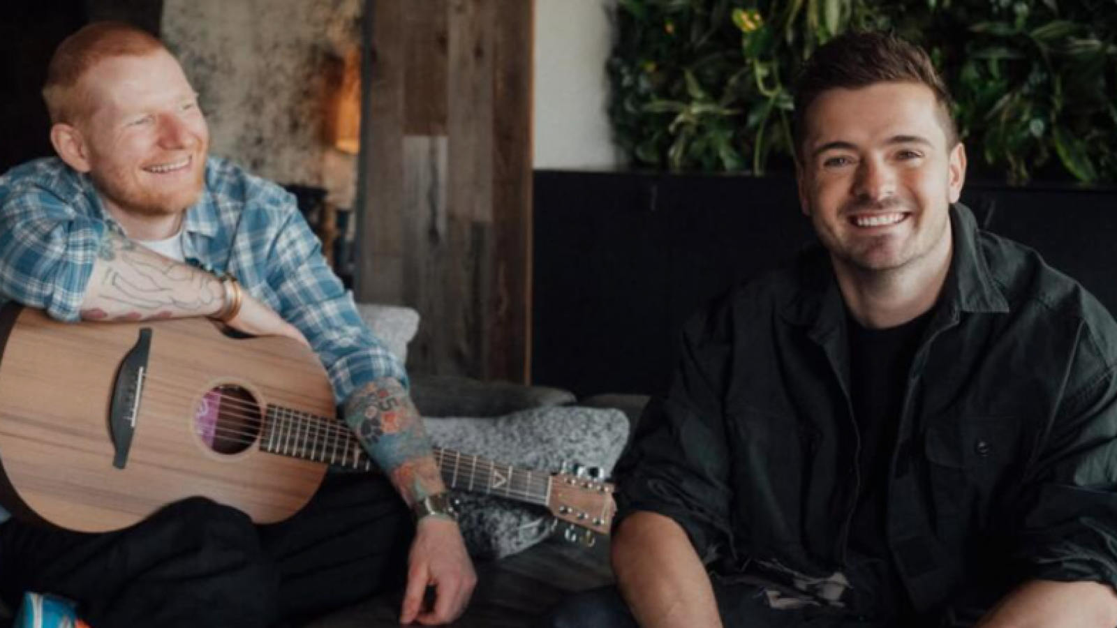 <p>Ed Sheeran apareció en el concierto de Martin Garrix para grabar el videoclip de su colaboración</p>

