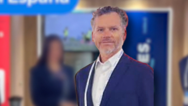 LATAM Brasil condenó los insultos racistas y homofóbicos de Germán Naranjo Maldini
