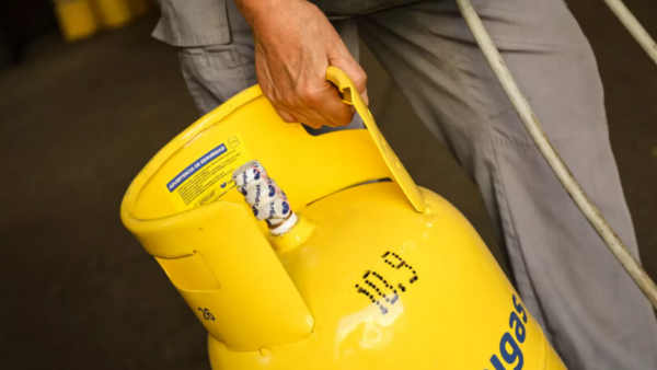 Hasta $6.000 de descuento en cilindros de 15 kilos: Cómo acceder al beneficio de Los Héroes para la compra de gas

