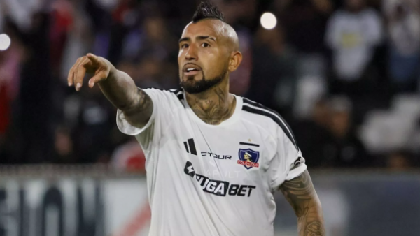 Interrogan a Arturo Vidal por investigación de millonario robo
