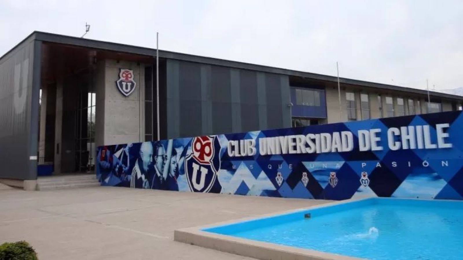 EXCLUSIVO: Caso de triangulaciones golpea a Azul Azul y salpica a Universidad de Chile
