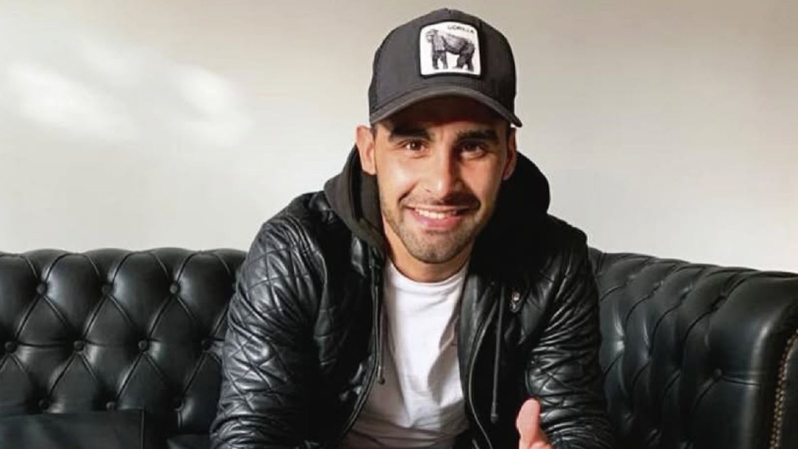 "Me toca escribir las palabras más difíciles de mi carrera: llegó el momento de anunciar mi retiro del fútbol"
