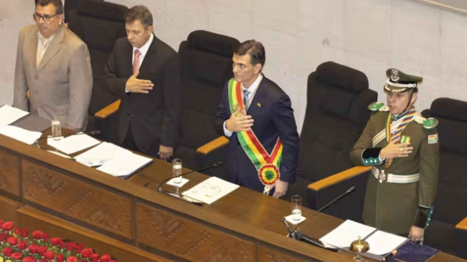 Ministro del Trabajo de Bolivia renuncia en medio de crisis política y protestas
