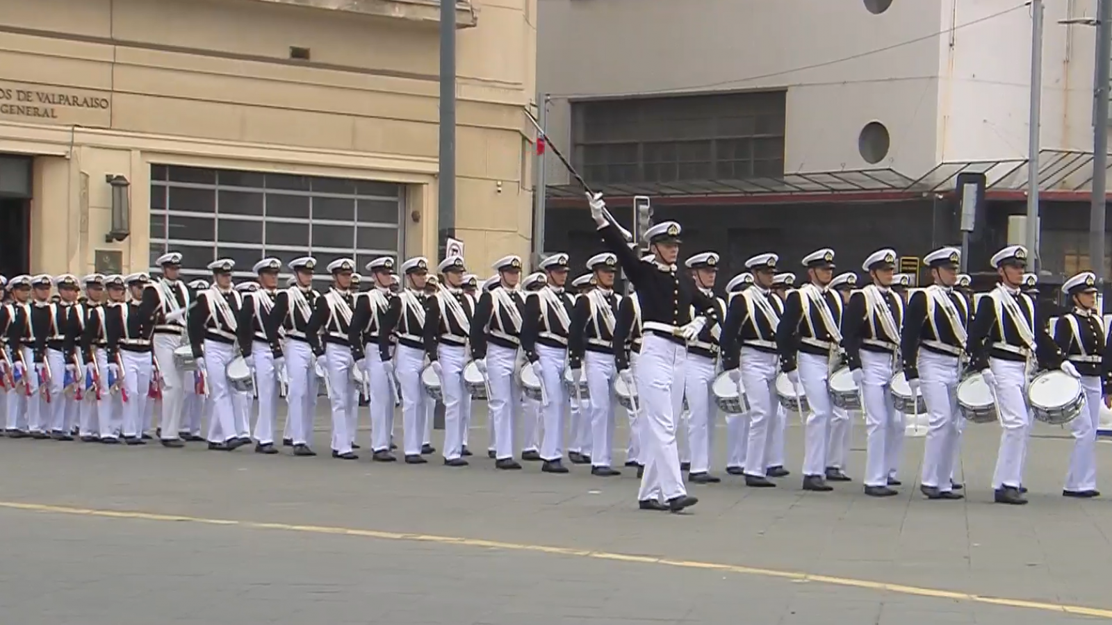 Revive el desfile de las Glorias Navales desde Valparaíso

