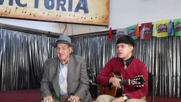 El cruce generacional de la cueca brava
