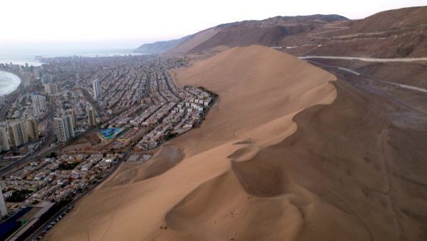 Investigan hallazgo de cadáver en las laderas del Cerro Dragón en Iquique
