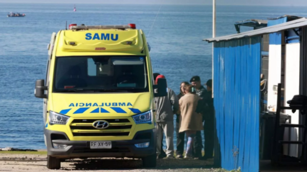 <p>Aumenta a dos el número de fallecidos por naufragio en Talcahuano</p>Aumenta a dos el número de fallecidos por naufragio en Talcahuano
