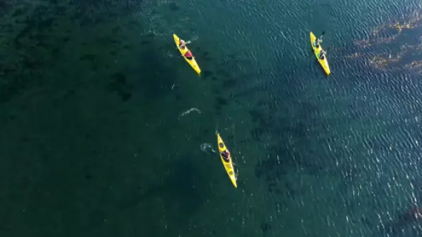 Simón Oliveros se incursiona en el estrecho de Magallanes para presenciar el amanecer