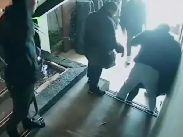 Guía turística denuncia brutal agresión de su exjefe en Viña del Mar: 