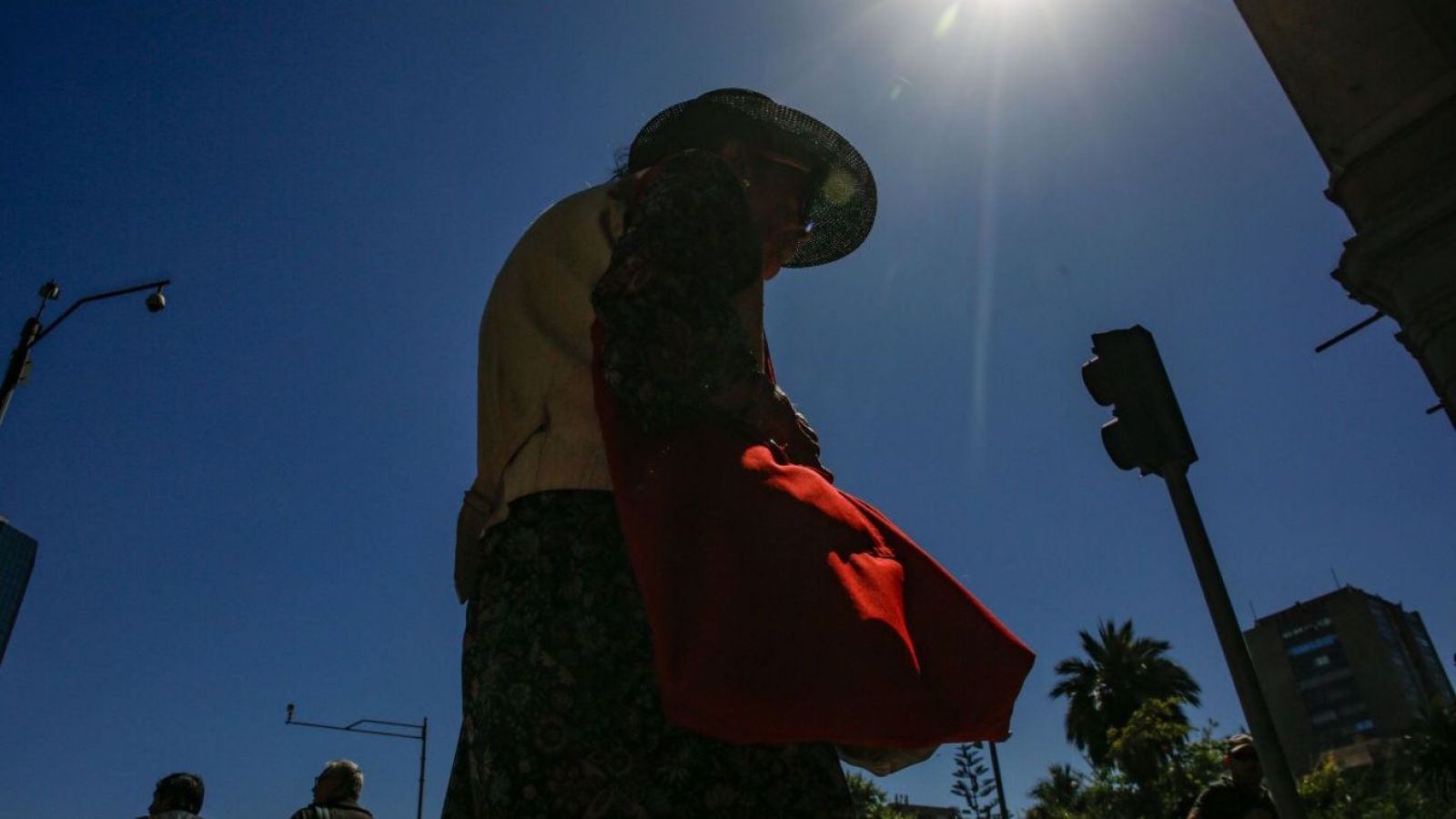 Giro en el tiempo: temperaturas subirán hasta los 29°C en la zona central
