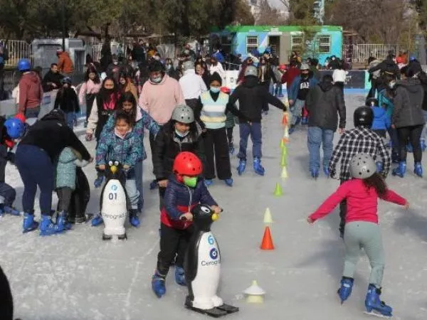 Vacaciones de invierno 2026: los mejores panoramas para hacer en Chile, según la IA