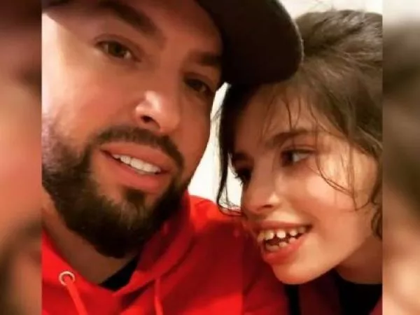 El sentido mensaje de Rigeo a su hija en su cumpleaños 19: abordó el diagnóstico que la acompaña desde bebé