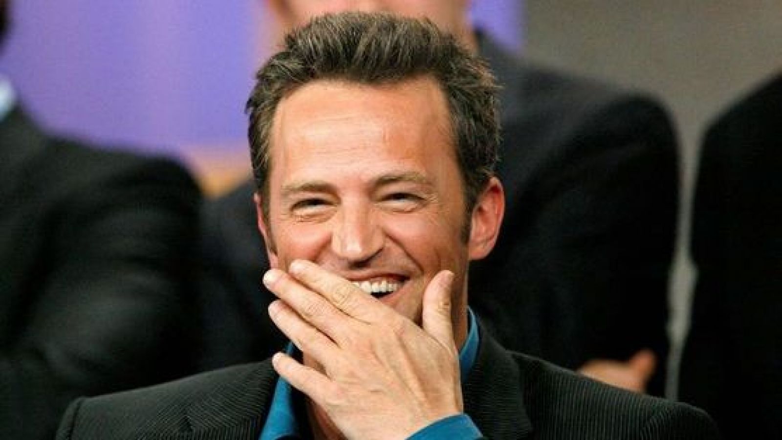 Tras muerte del actor: Revelan que asistente de Matthew Perry intentó borrar prueba clave
