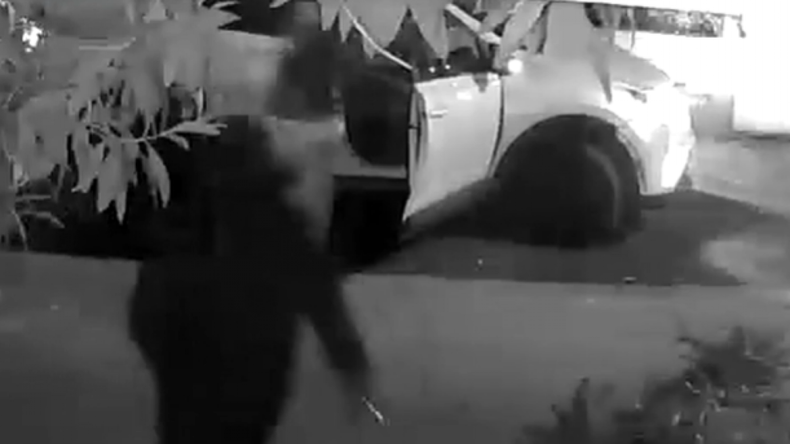 <p>Falsos carabineros protagonizan agresivo turbazo a mujer en La Granja</p>
