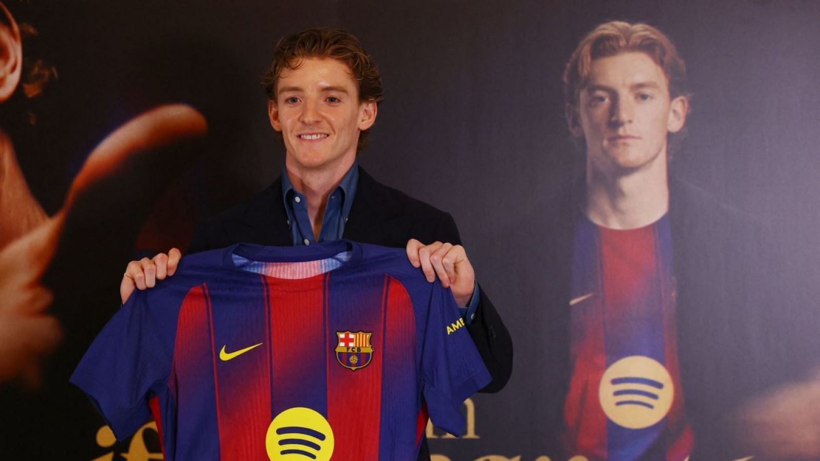 Barcelona presentó a su refuerzo de 80 millones de euros: "Quería hablar español porque de niño quería jugar acá"
