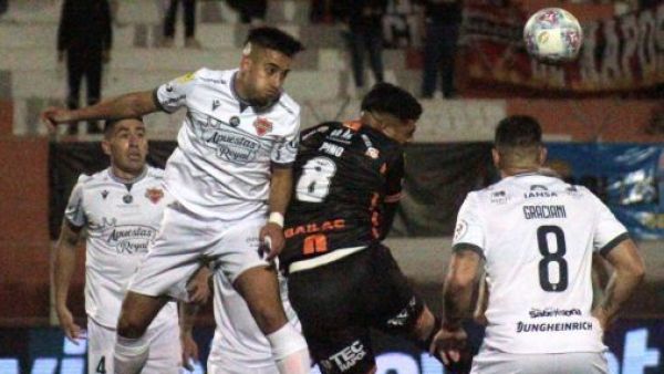 Atención Universidad Católica: Ñublense venció a Cobresal y así quedó la tabla de posiciones del Campeonato Nacional
