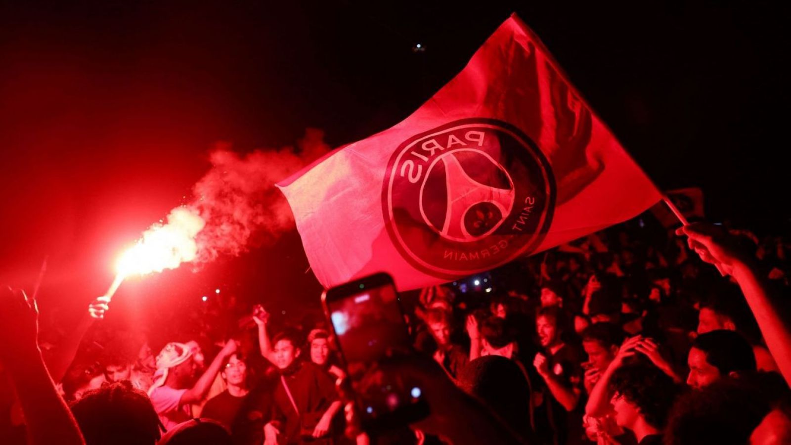 Graves incidentes y más de 300 detenidos tras título del Paris Saint Germain en la Champions League
