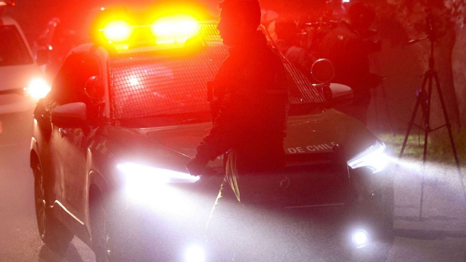 Violento robo en Vitacura: Delincuentes disparan contra guardias municipales
