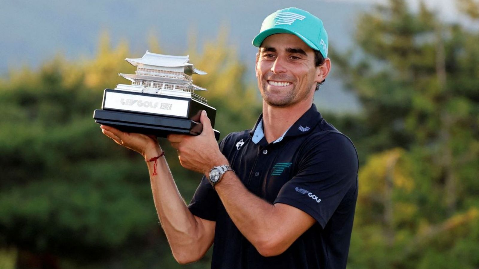 El millonario premio que recibió Joaquín Niemann tras conseguir su primer título del año en LIV Golf
