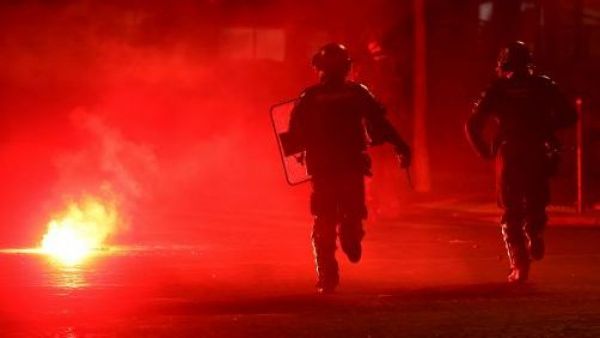 Un muerto y más de 700 detenidos por graves disturbios tras bicampeonato del Paris Saint Germain en la Champions League
