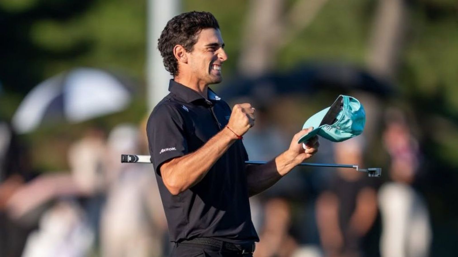 El millonario premio de Joaquín Niemann tras salir campeón en el LIV Golf
