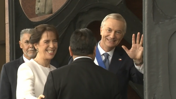 Así fue la llegada del Presidente Kast a su primera Cuenta Pública en el Congreso Nacional
