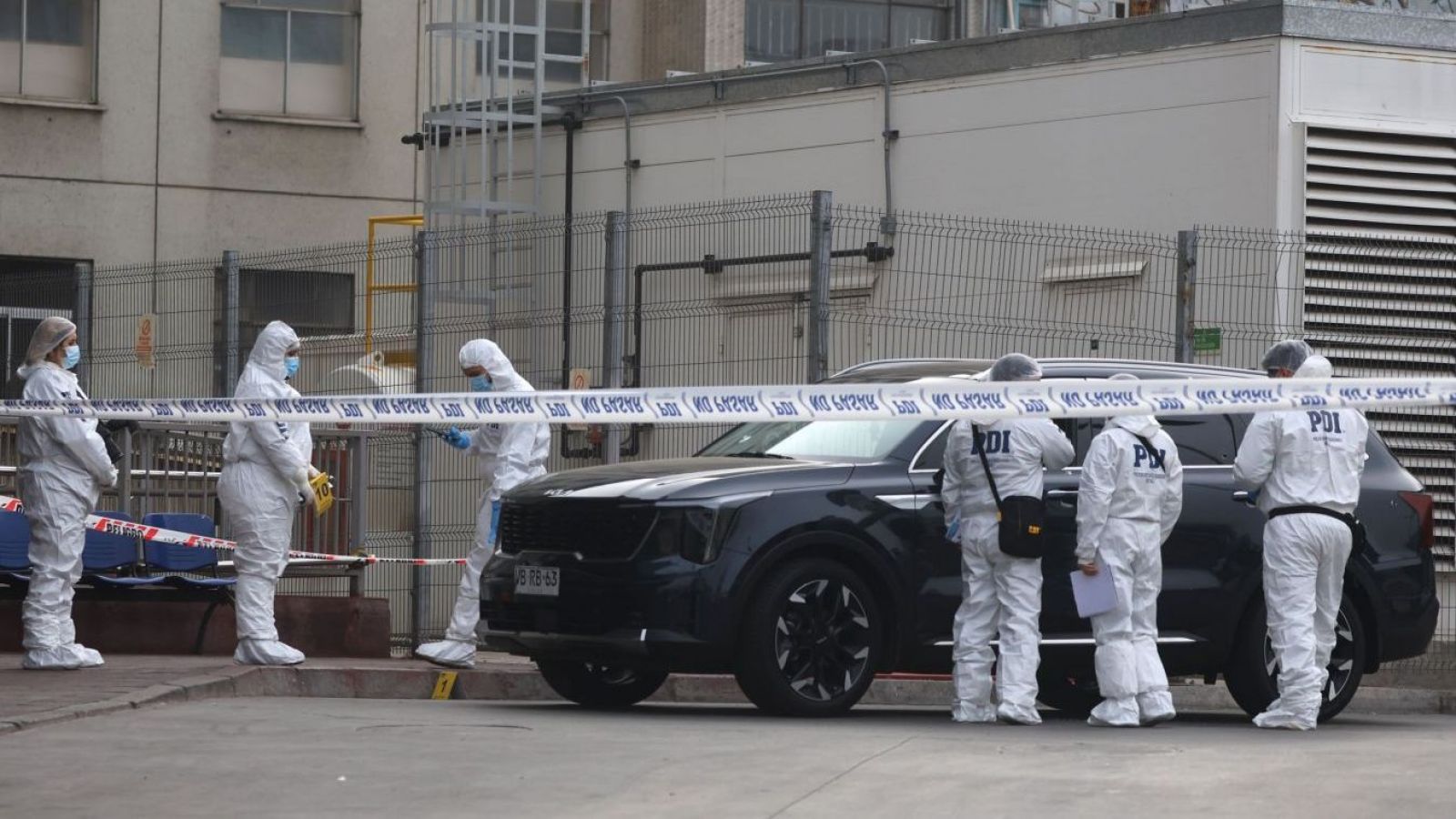 <p>Balean a pareja que compraba droga en La Legua: Llegó en auto a exPosta Central</p>
