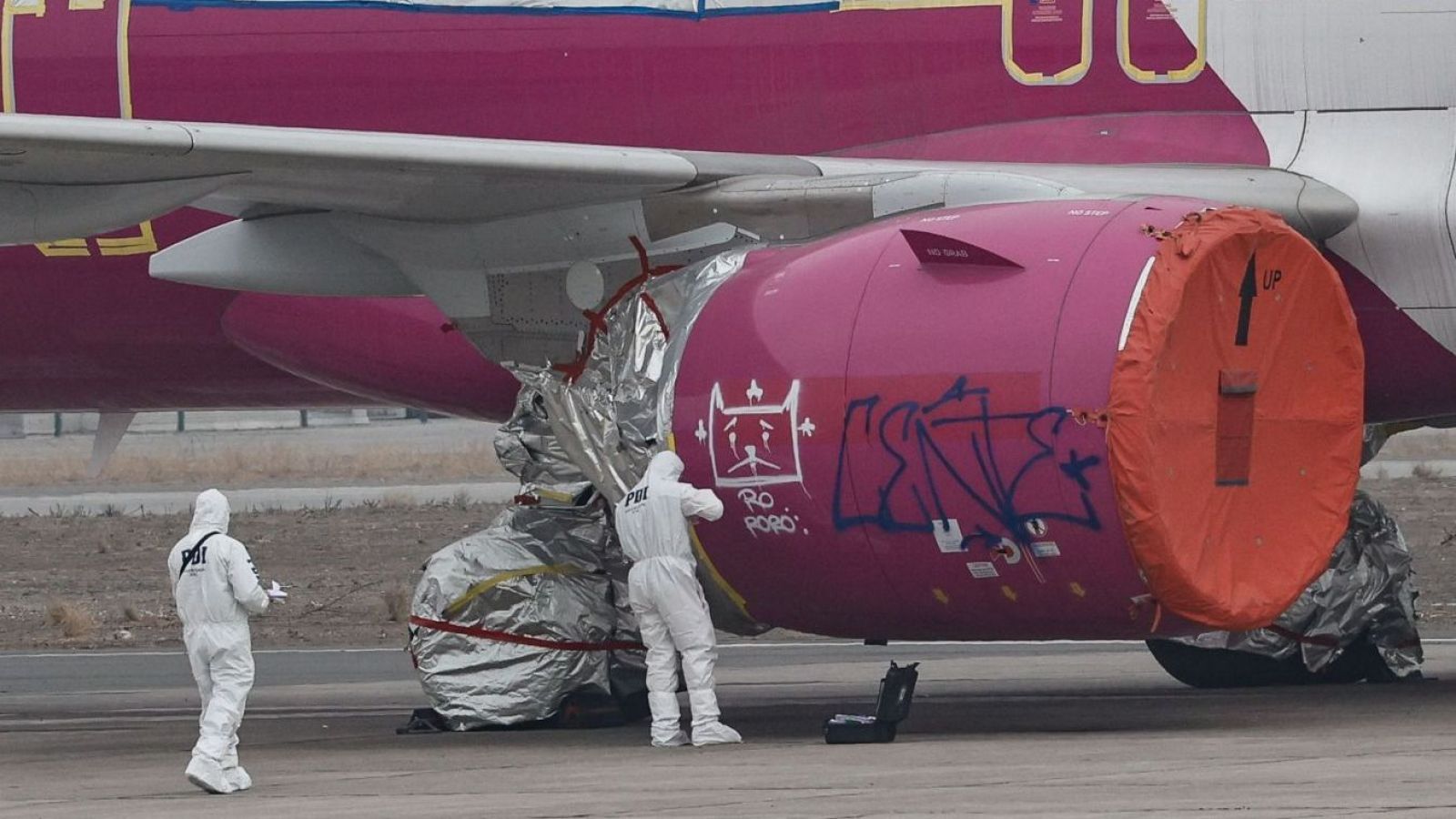 <p>PDI indaga vulneración de seguridad y vandalización de avión en aeropuerto</p>
