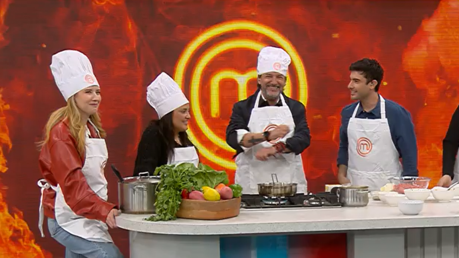 ¡Ya estamos en modo MasterChef Chile! Hoy cocinamos albóndigas al jugo con puré casero
