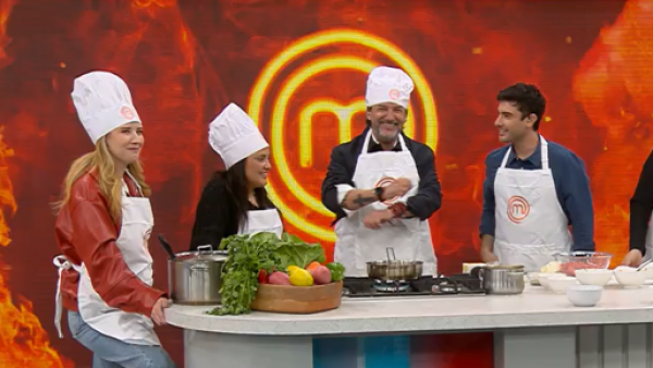 ¡Ya estamos en modo MasterChef Chile! Hoy cocinamos albóndigas al jugo con puré casero
