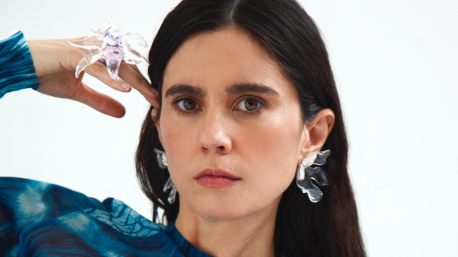 Javiera Mena confirma su primer show en solitario en el Movistar Arena
