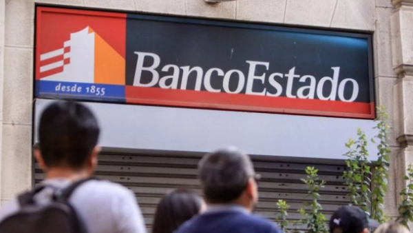 "Trabajando con la máxima prioridad": BancoEstado responde a problemas con saldos vacíos en cuentas
