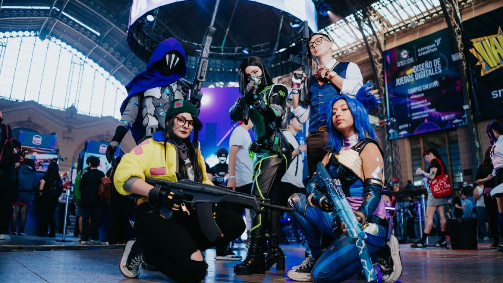 <p>Personajes de la pasada edición de Expogame.</p>
