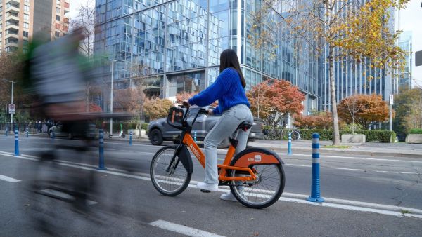 Día Mundial de la Bicicleta Liberan más 2.400 bicicletas para uso gratis durante todo un mes
