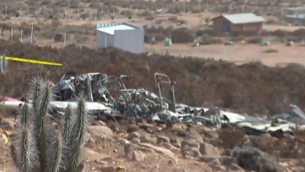 <p>Aeronave de la FACh se incendió tras realizar aterrizaje de emergencia en La Serena</p>Aeronave de la FACh se incendió tras realizar aterrizaje de emergencia en La Serena
