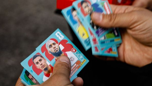 Sigue el furor por las láminas del Mundial: Anuncian cambiatones este fin de semana en tiendas Pronto Copec
