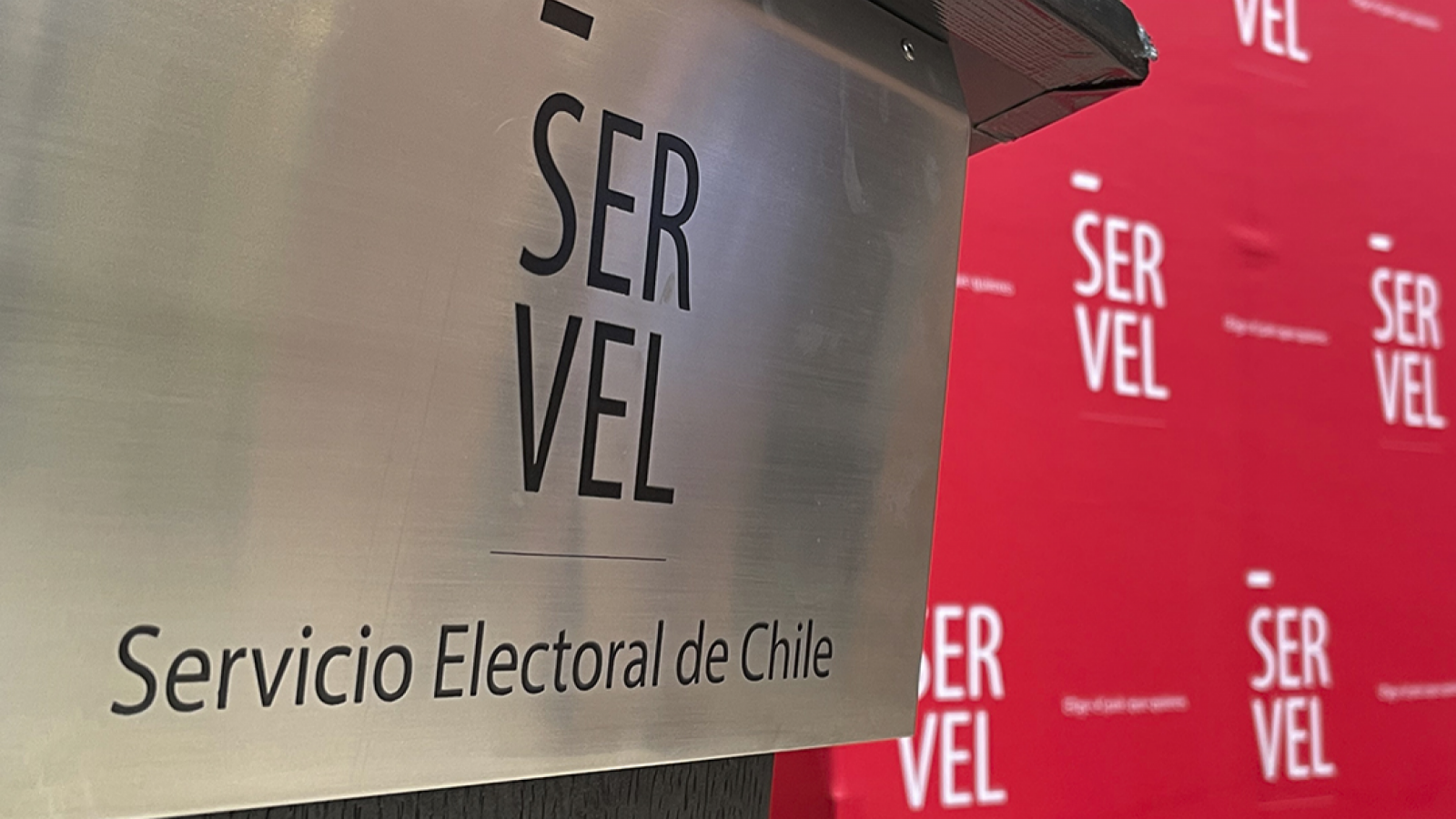 <p>Transparencia Internacional reconoce a Servel como referente en control del financiamiento político</p>
