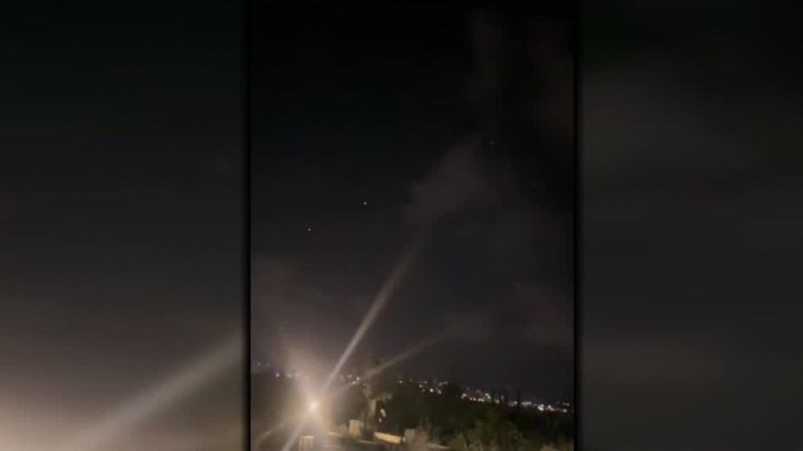 Irán lanza ataque con misiles contra el norte de Israel y eleva la tensión en la región
